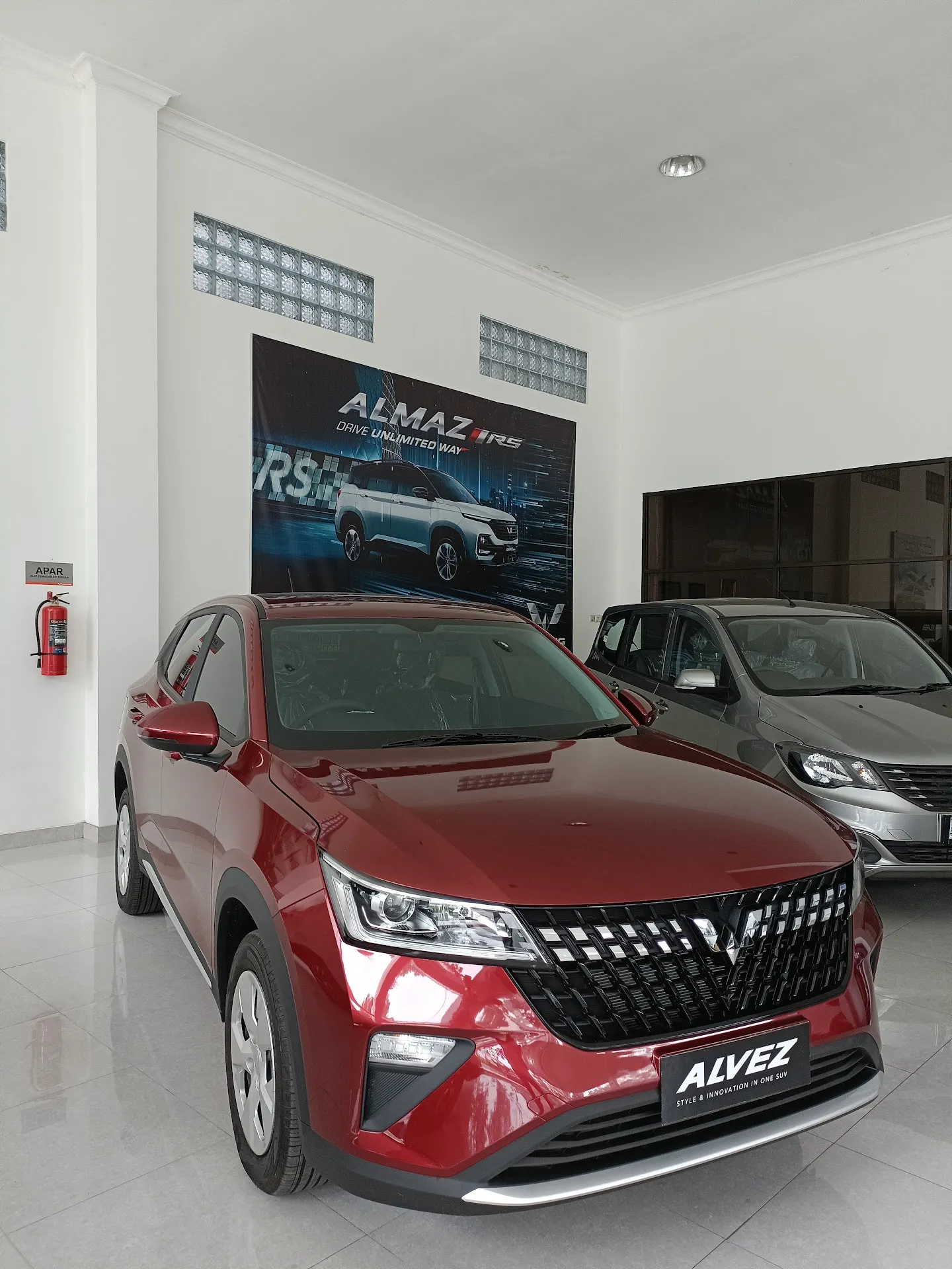 Wuling Cilacap Official