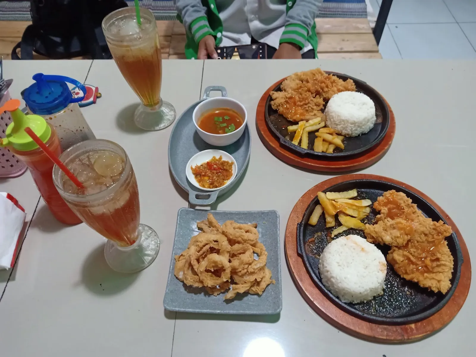 WWS (Warung Wates Sultan)