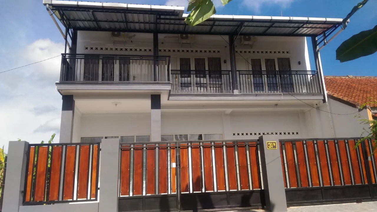 Zhafran Kost 31B