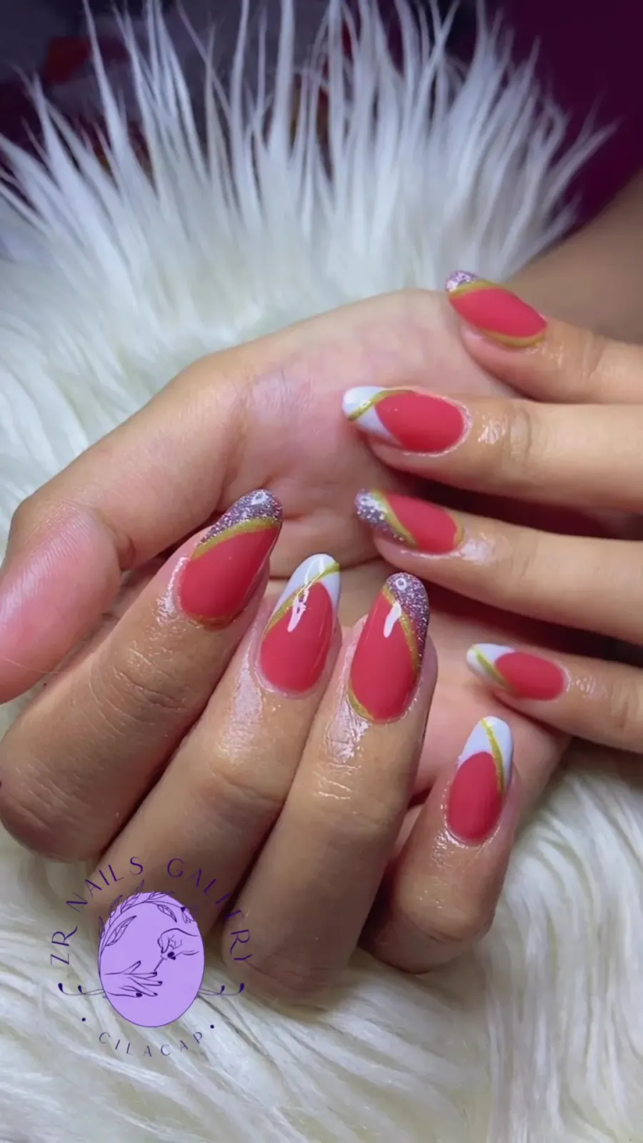 ZR Nail Art and Eyelash Gallery (Home Service Available)