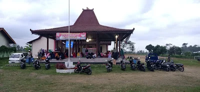 Pendopo Balai Desa Pasir Kulon