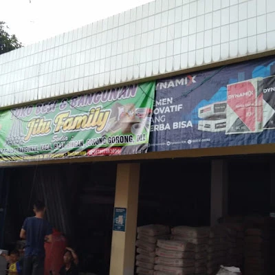Toko Besi Hanafi Putra