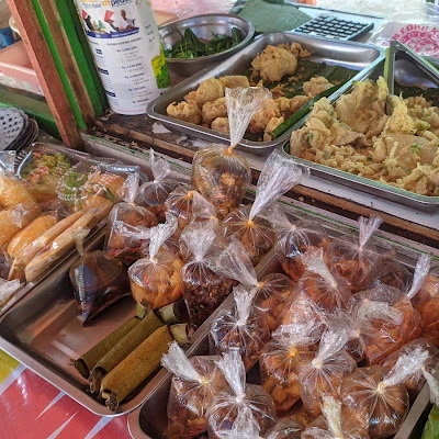 Caffe Mendoan Jumbo Layansari