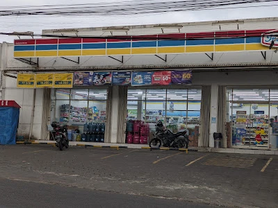 Indomaret Raden Patah Ledug