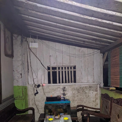 Warung kelontong dan sayuran Bu Ratis