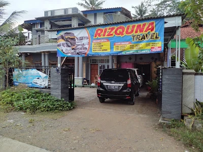RIZQUNA TOUR & TRAVEL