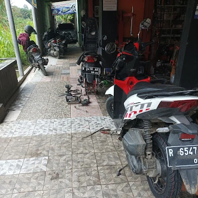 Bengkel Las Bobby ZKP 86
