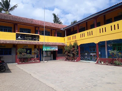 MI AT-TAUHID PAGERALANG
