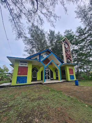 Mushola Pantai Ayah