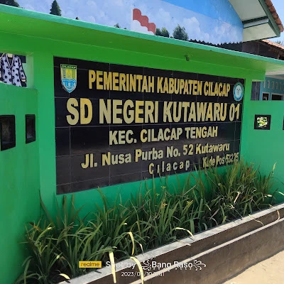 SD Kutawaru 01