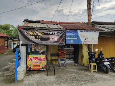 warning (warung kuning)