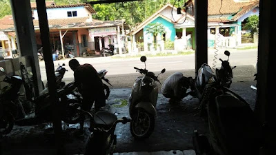 Angles Motor Banjaranyar