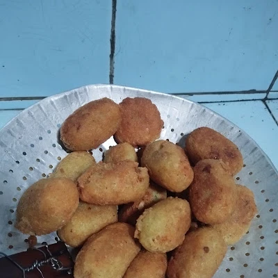 WARUNG MAKAN NASI CILWEK