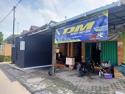 Dipok motor