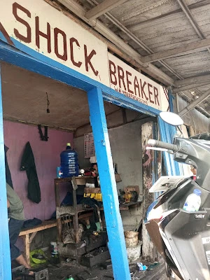 Bengkel Shockbreaker Motor