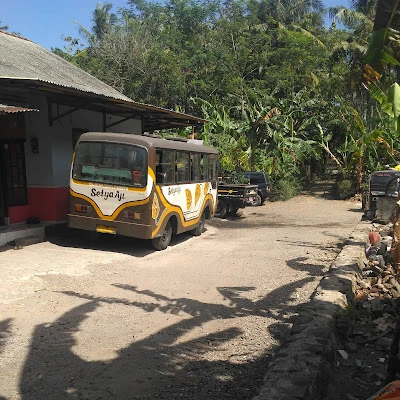 Bengkel Pojok