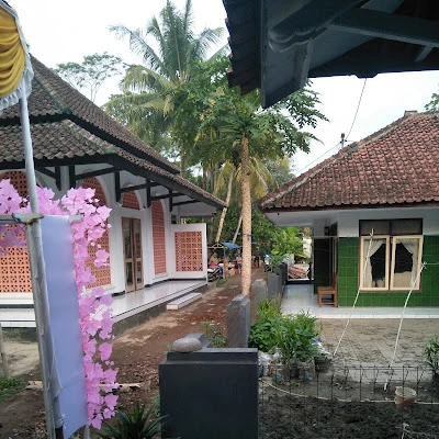 MASJID RIYADUL BANIN