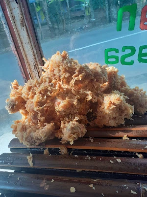 MFC (ayam crispy dan aneka minuman )