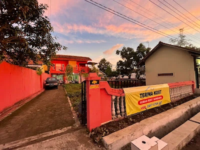 Sumbawa Kost