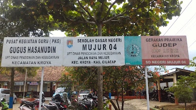SDN Mujur 04
