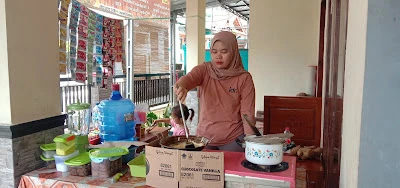 Kedai seblak SG Mak puput
