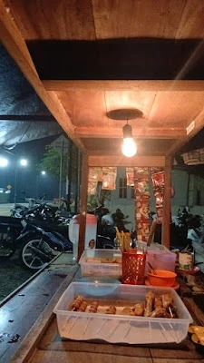 Gubug Angkring