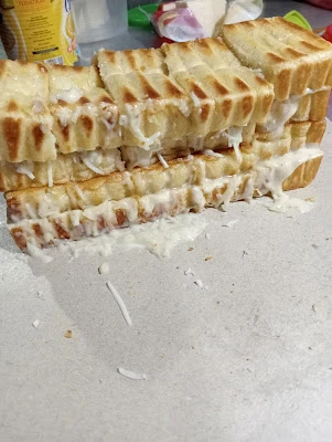 Roti Bakar Danaraja ( Edo group )