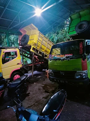 Bengkel Dam Truk "24"