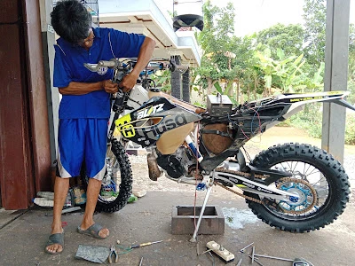Bengkel Motor Yokel