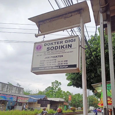 drg. Sulistyowati