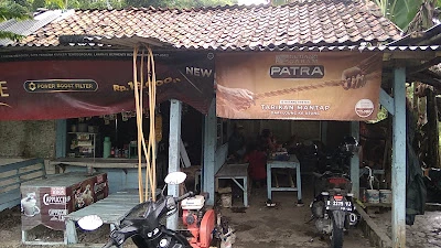 Warded (warung Dedi) jambusari