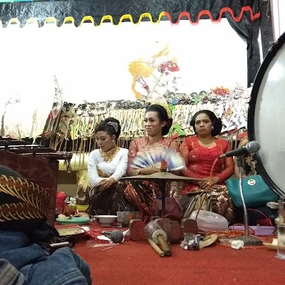 Dhalang wayang kulit ki hartono Sabdo priyono