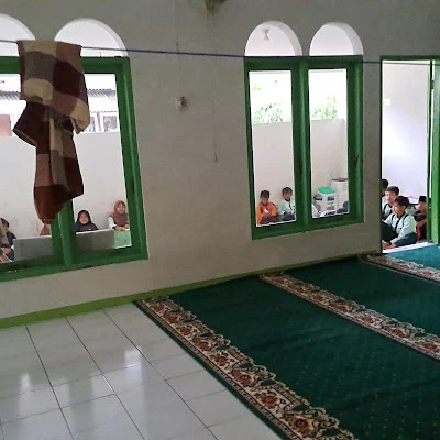 Mushola Annur Tunggak Puta