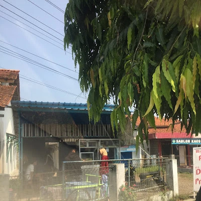 Warung Rujak Bu Sawen