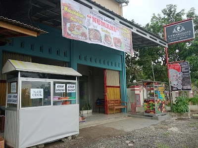 warung lesehan NUMANI ayam&ikan goreng/bakar
