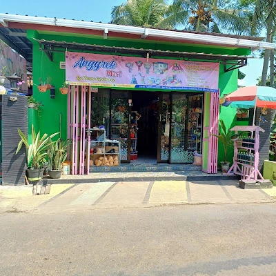 ANGGREK MART & KOST ANGGREK