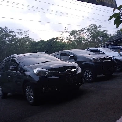 Putra Cilacap tour& travel
