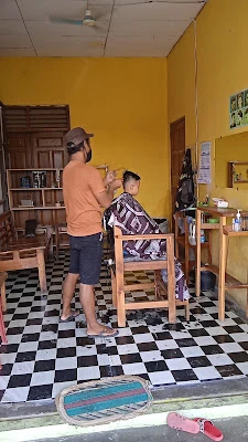 Pangkas Rambut Sawo