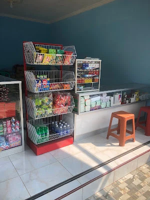 Toko sembako cangcimen (kacang kwaci permen)