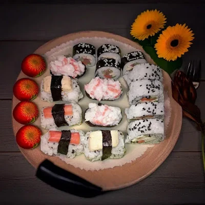 FOTOCOPY & KEDAI SUSHI DAN PIZZA