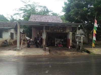 Bengkel Motor PRUGU JAYA