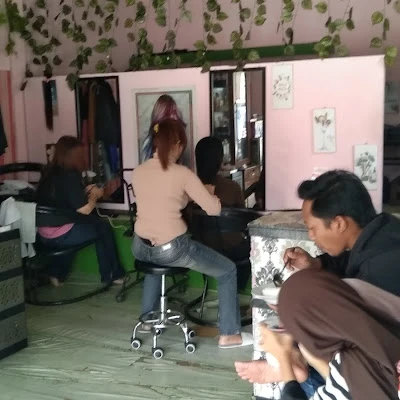 Bunga Salon