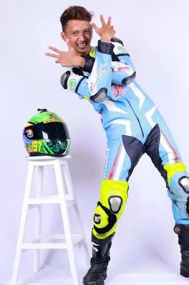 Arirenaldi Photo Shoot Galeri