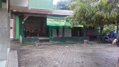 PONDOK PESANTREN MADINATUL 'ULUM AL ISHLAH BANYUMAS