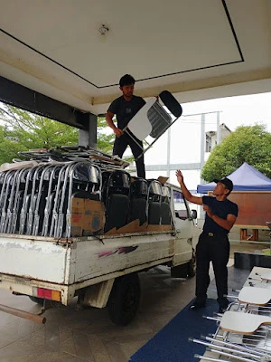 Mebel kursi kuliah