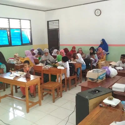 Madrasah Ibtidaiyah Darwata Sindangbarang