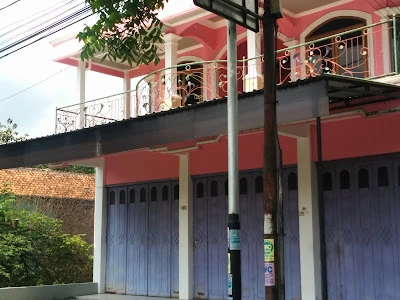 Sadam Mebel