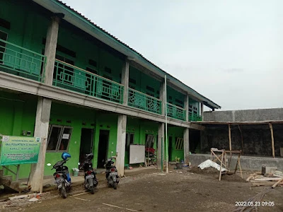 SMA Pesantren El Madani