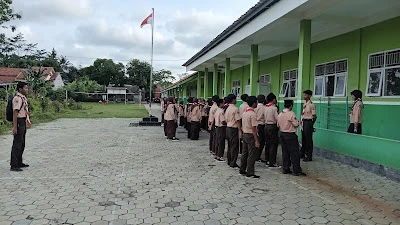 SMP Ya BAKII 2 Kesugihan (Gedung II)