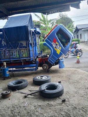 Bengkel Tambal Ban Ali Berkah Jaya